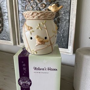 COPY - Scentsy Full Size warmer—Nature’s Haven